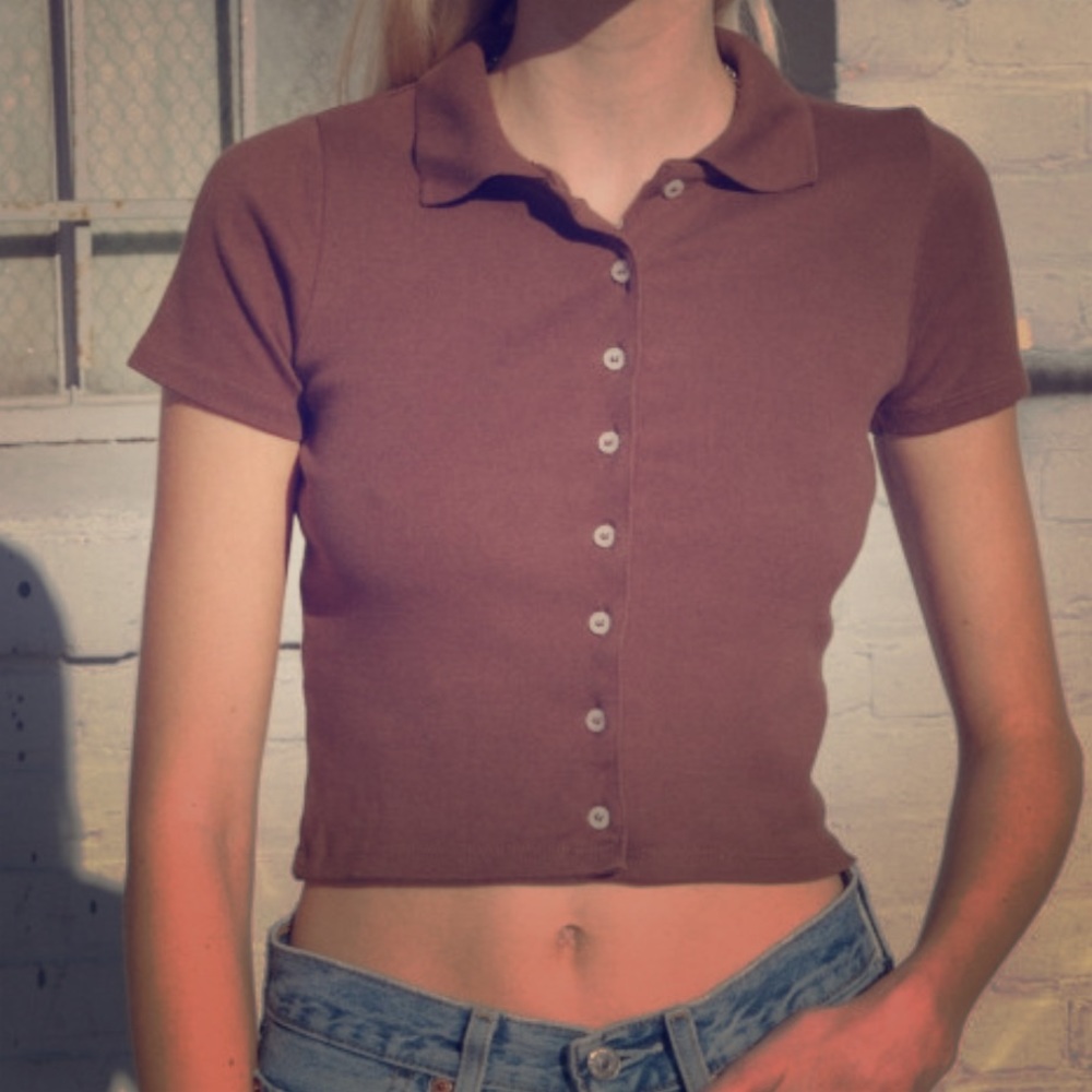 Brandy Melville Caroline top